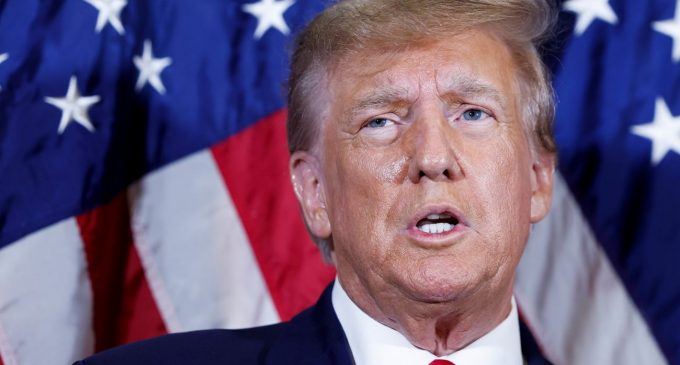 Трамп погодився внести 200 тисяч доларів застави по справі втручання у вибори, – CNN