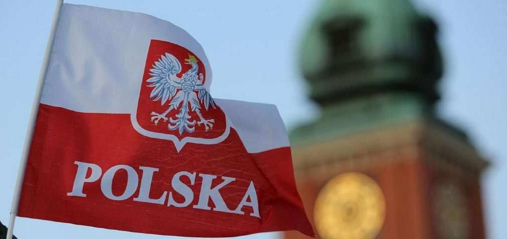 Польща заявила, що Україна зняла заборону на імпорт її курятини та яєць