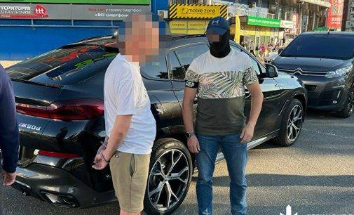 Син екснардепа хотів організувати замовне вбивство депутата на Вінниччині — ДБР