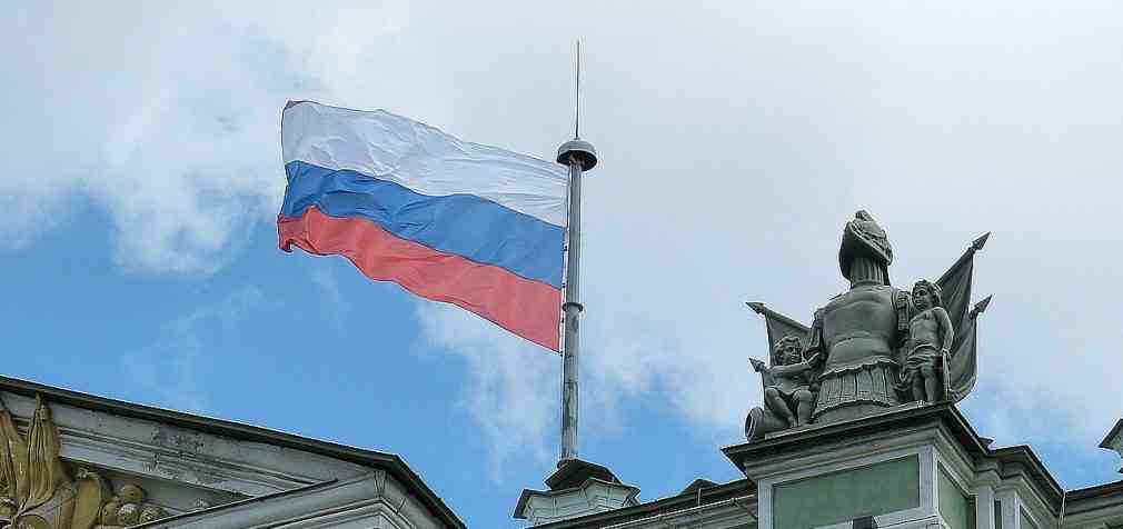 У РФ представили переписаний підручник історії з брехнею про війну в Україні