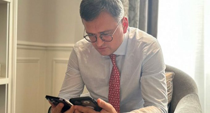 Кулеба провів телефонну розмову зі Столтенбергом: що обговорили