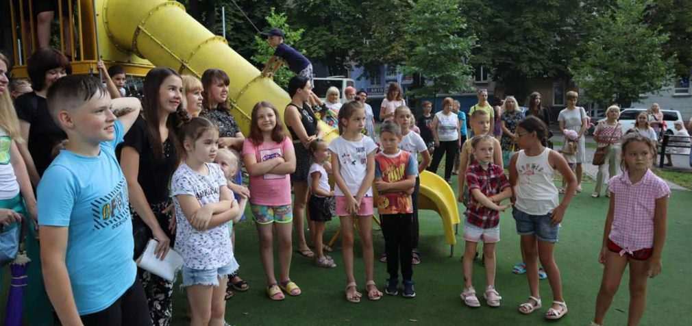 У Кам’янському для дітей організували «Святкове літо»