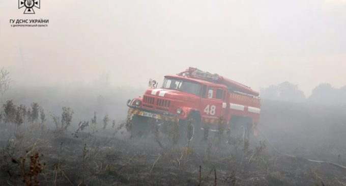 Вогнеборці ліквідували масштабне займання у Синельниківському районі