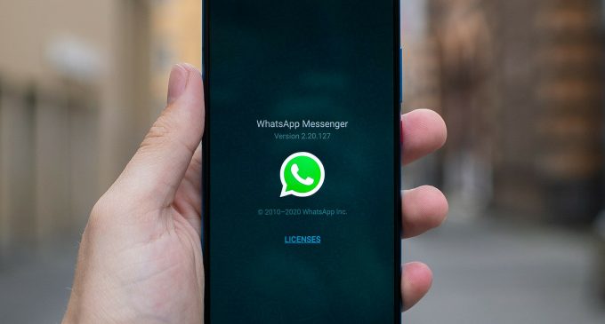 У РФ можуть заблокувати WhatsApp через додавання каналів