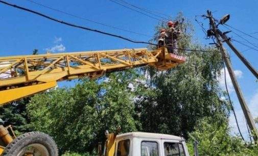 ДТЕК повернув світло для 6690 родин Дніпропетровщини