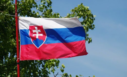 Вибори у Словаччині: антиукраїнська партія вперше втратила лідерство в опитуванні
