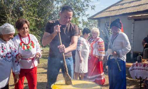 У Карнаухівці відбулася презентація зливаної каші, внесеної до нематеріальної культурної спадщини України