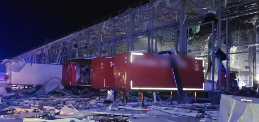 Обстріл термінала “Нової пошти” в Харківській області: кількість поранених зросла