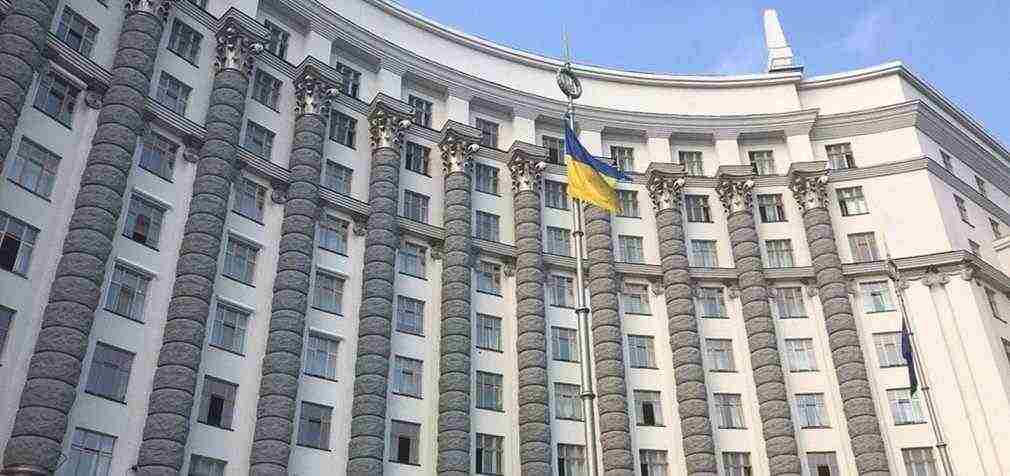 Уряд планує до 2030 року зменшити різницю в зарплаті чоловіків і жінок