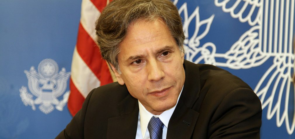 Блінкен: Україна має право вирішувати, як застосовувати західну зброю
