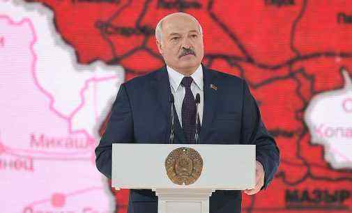 Лукашенко закликав зупинити війну в Україні та до “переговорів про землю та мир”
