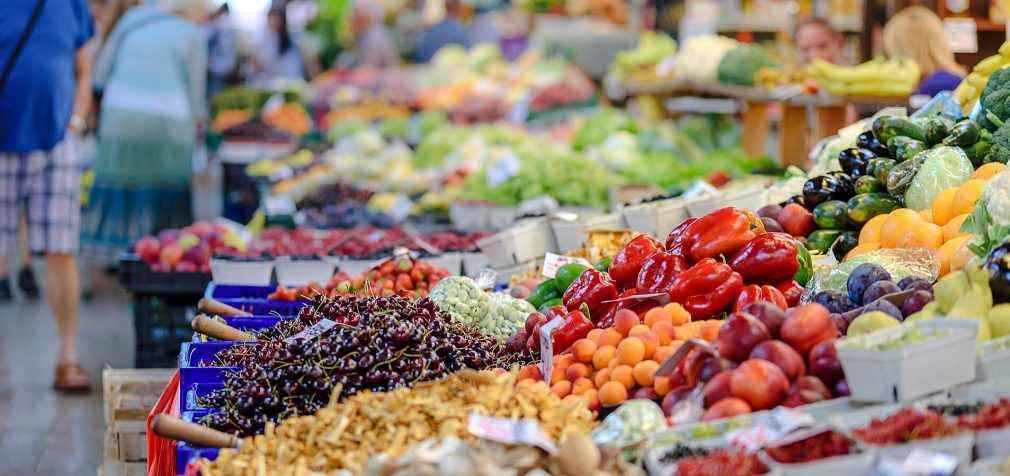 Продуктовий кошик українця 2023: як змінились ціни на базові продукти