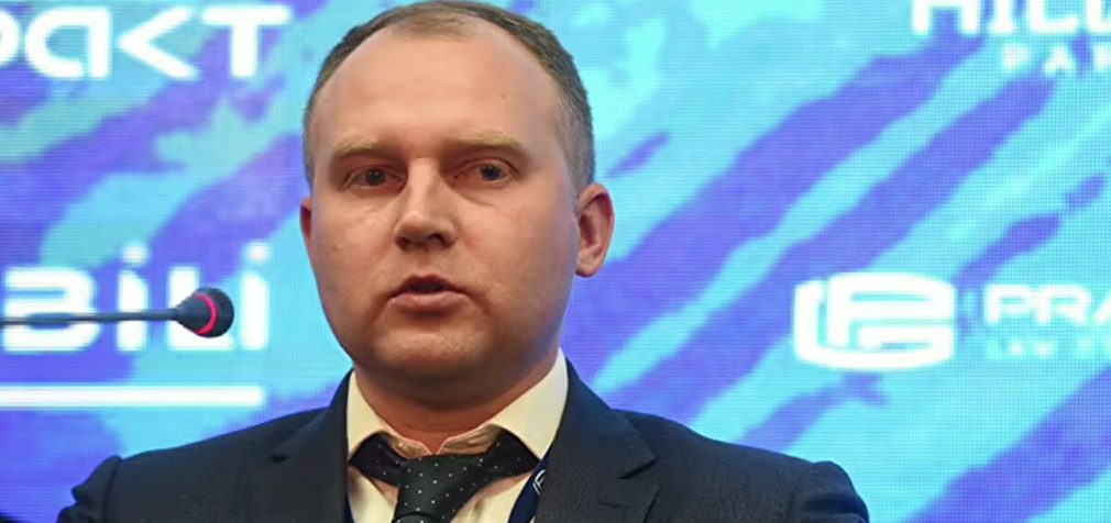 Зеленський змінив голову Полтавської ОВА: що про нього відомо