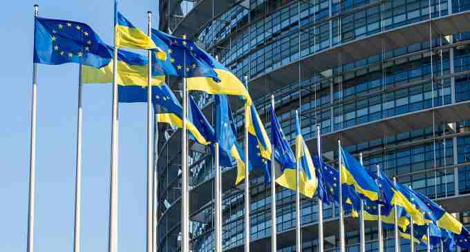 ЄС більше не може надавати Україні зброю без загрози безпеці – ЗМІ