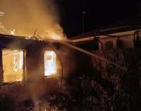 У Нікополі вночі спалахнув будинок