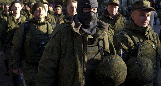 Барабаш про ситуацію в Авдіївці: росіяни лізуть з усіх напрямків та гатять усім, що мають
