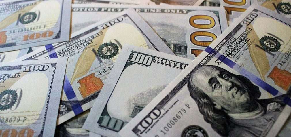 Україна отримала 1,15 млрд доларів гранту від США на соцвиплати й зарплати