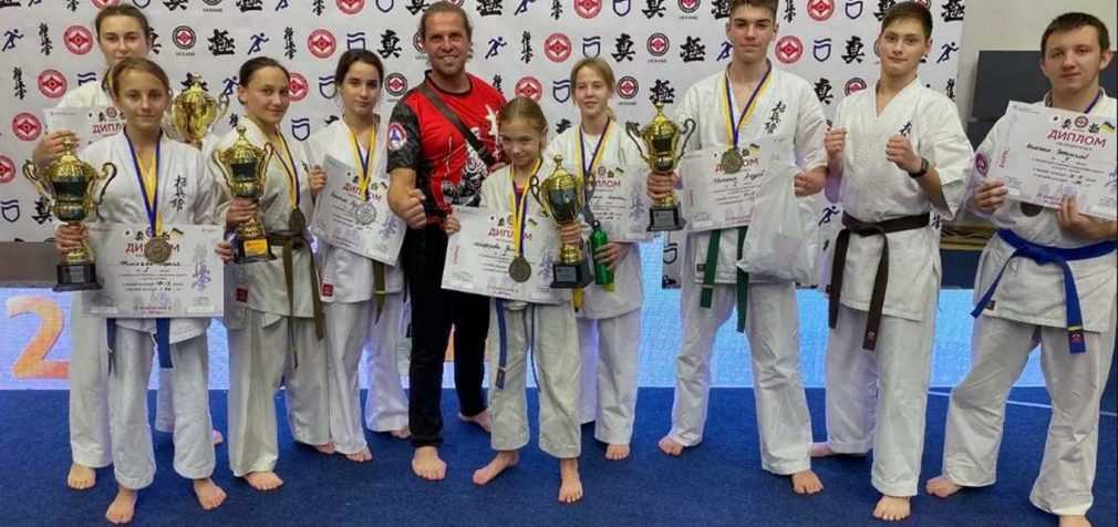 Кам’янські каратисти здобули 8 нагород на чемпіонаті України