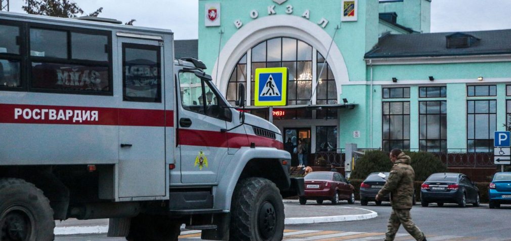 На півночі Криму пролунали вибухи. Там знаходиться аеродром