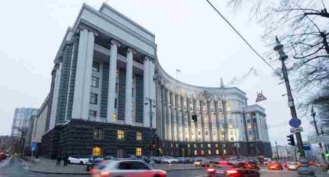 Умова для переговорів щодо вступу до ЄС: Кабмін погодив два законопроекти