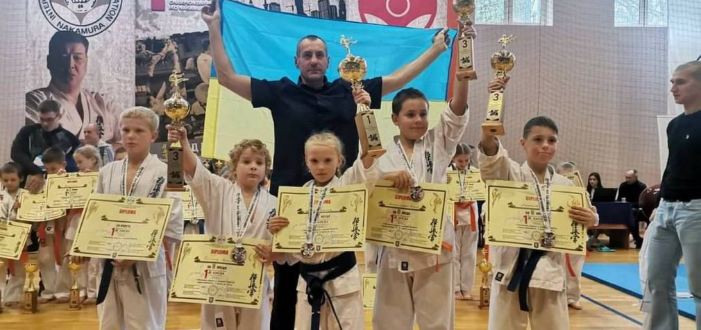 Спортсмени Кам’янського району зайняли призові місця на Відкритому чемпіонаті з кіокушин карате до