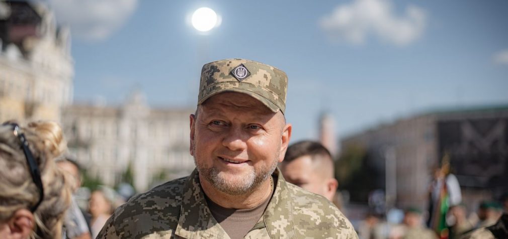 Новий етап війни, ризики для ЗСУ та пріоритети: що написав Залужний для The Economist