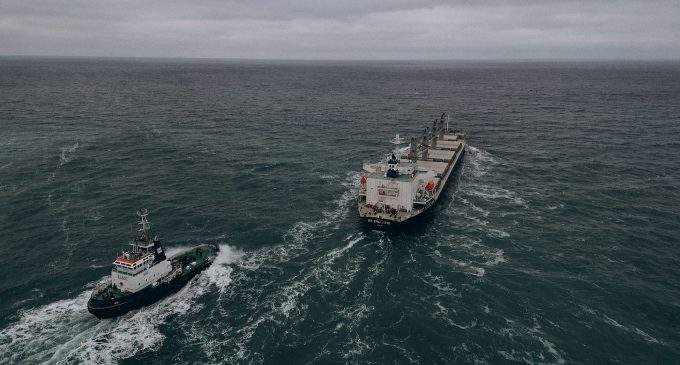 Морський коридор працює попри вчорашню атаку РФ на судно