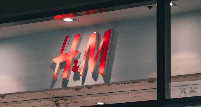 H&M відновлює роботу ще у двох київських ТРЦ