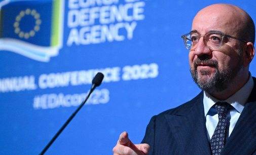 Мішель скоротить візит до Китаю через ситуацію з допомогою Україні – ЗМІ