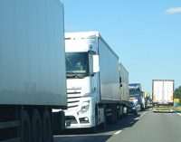 Блокада польського кордону: у черзі понад 4 тисячі вантажівок