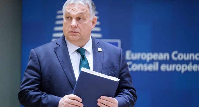 Єврокомісія офіційно розблокувала понад 10 млрд євро для Угорщини