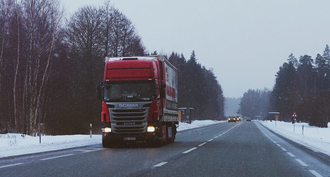 На Закарпатті фіксують зменшення черг вантажівок на кордоні – митниця