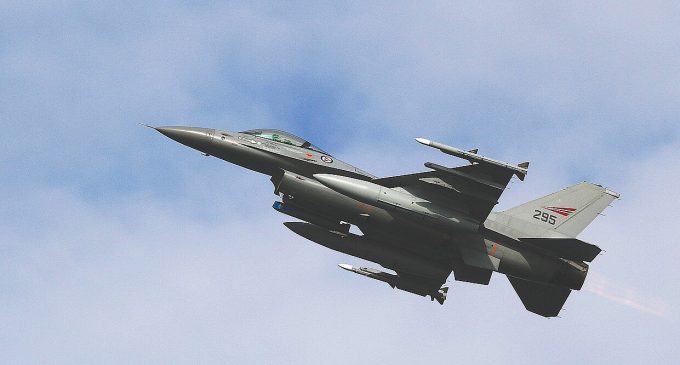 У Бельгії підтвердили плани передати Україні F-16 у 2025 році