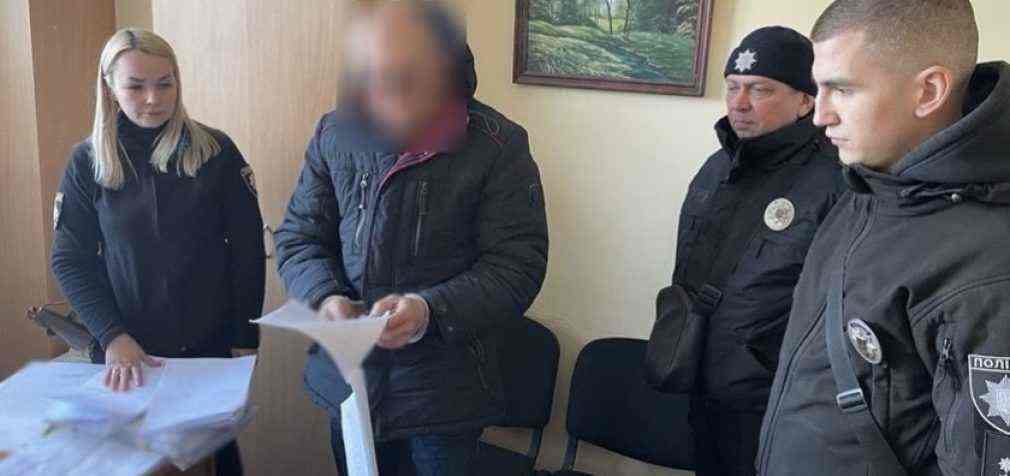 Проникли до будинку поки нікого не було вдома: правоохоронці Дніпра викрили злодіїв