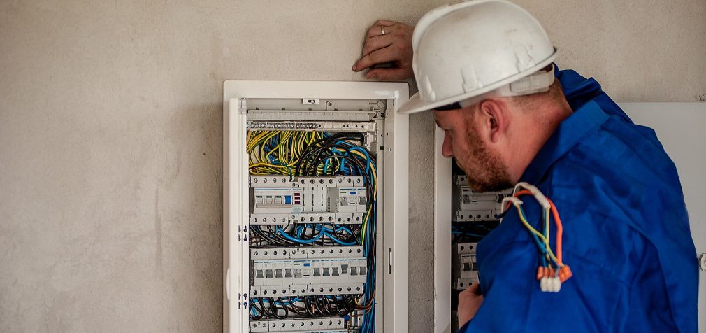 У Києві та області без електрики понад 250 тисяч людей – “Укренерго”