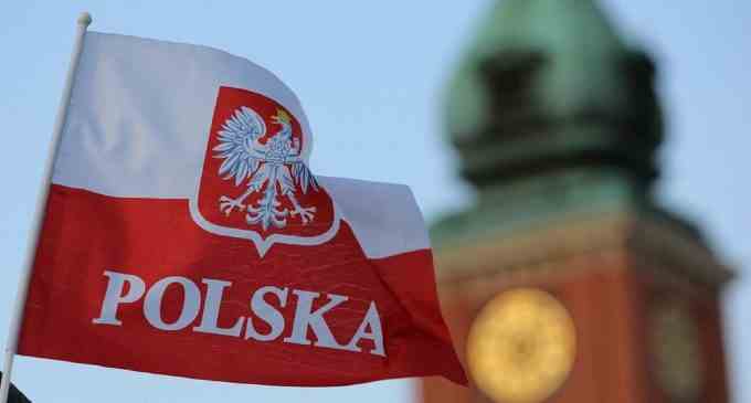 ЗМІ: Уряд Польщі підпише угоду з фермерами для припинення блокади кордону