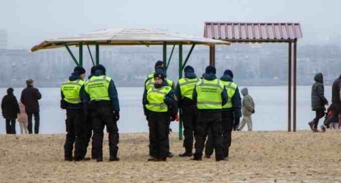 На Дніпропетровщині для охорони публічного порядку на Водохреща поліція залучить додаткові наряди