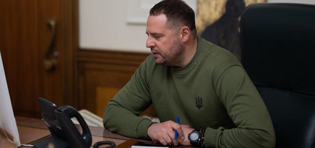 Єрмак та Салліван обговорили розблокування допомоги Україні