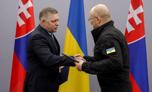 Прем’єри України та Словаччини підписали заяву про “довіру і повагу”