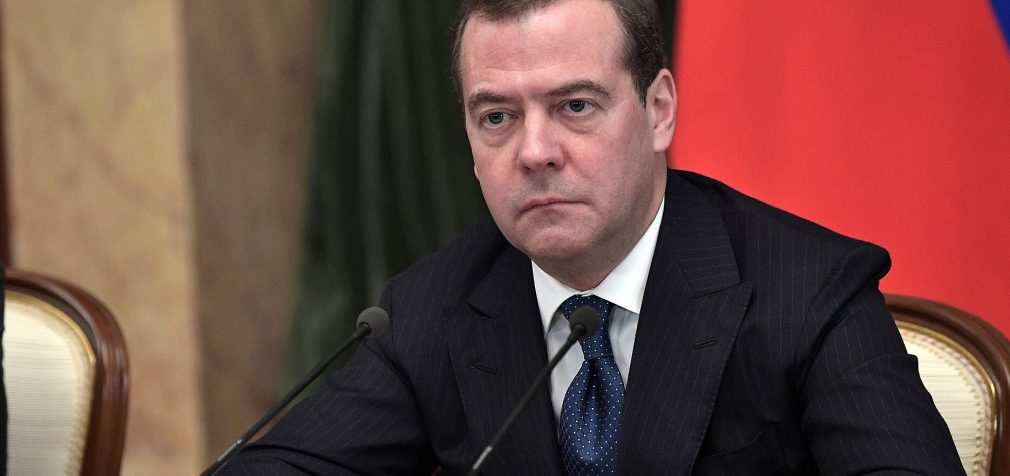 Медведєв: Росія буде завжди воювати проти України