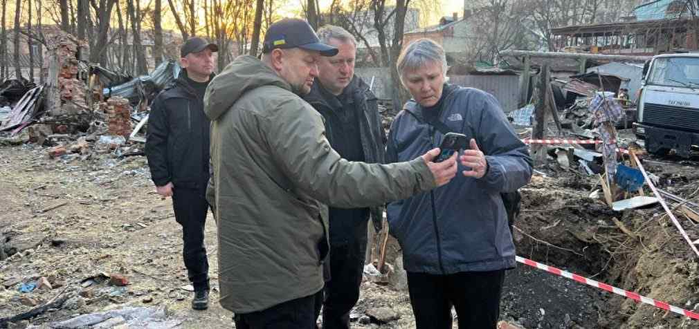 Представниця МКС відвідала місця ракетних ударів росіян у Харкові та Грозі