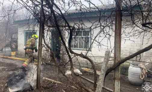 На пожежі у Дніпровському районі виявили чоловіка без ознак життя: деталі