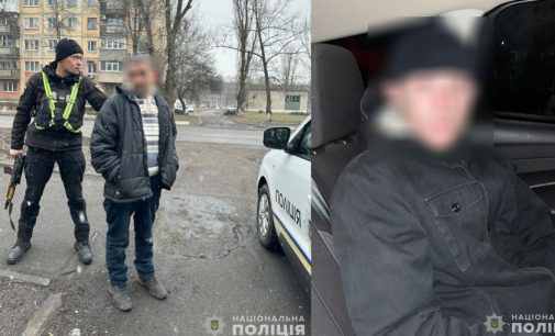 У Павлоградському районі поліцейські затримали двох чоловіків, підозрюваних у грабежах