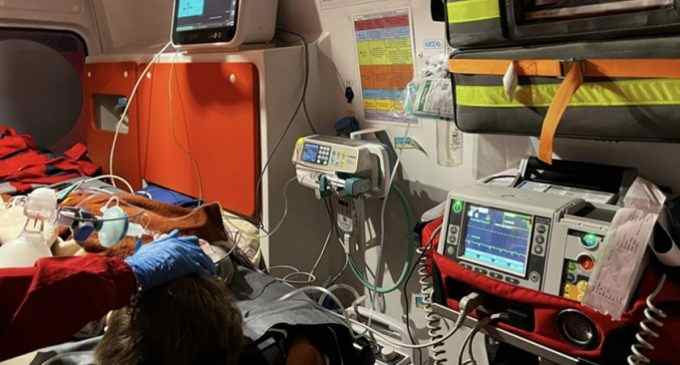 Відчув сильний головний біль, втратив свідомість та перестав дихати: медики Дніпра врятували 14-річного хлопця