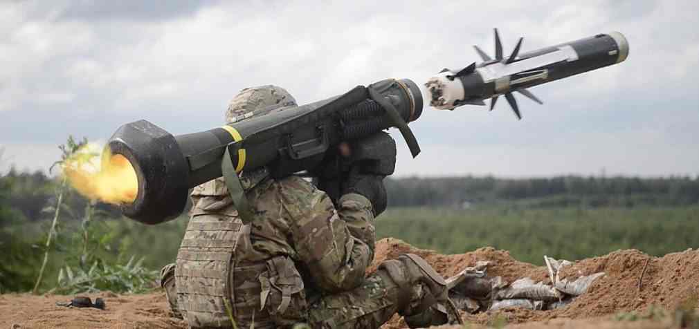 Естонія передала Україні нову партію військової допомоги з Javelin