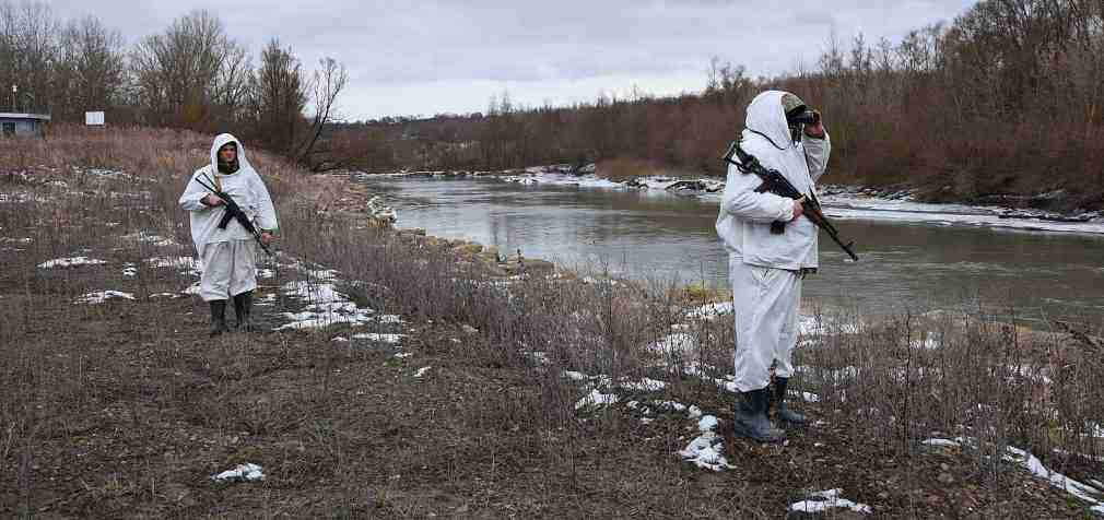 ДПСУ: На кордоні з Румунією на берег Прута винесло тіло українця