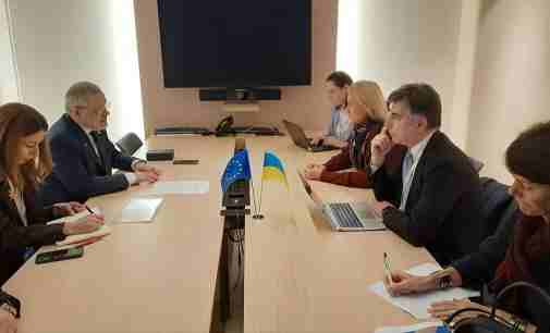 Єврокомісар: ЄС не зацікавлений у транзиті російського газу через Україну