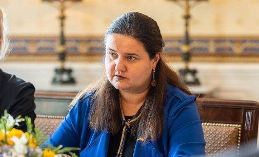 Посол розповіла, що буде далі з проєктом допомоги Україні у Сенаті США