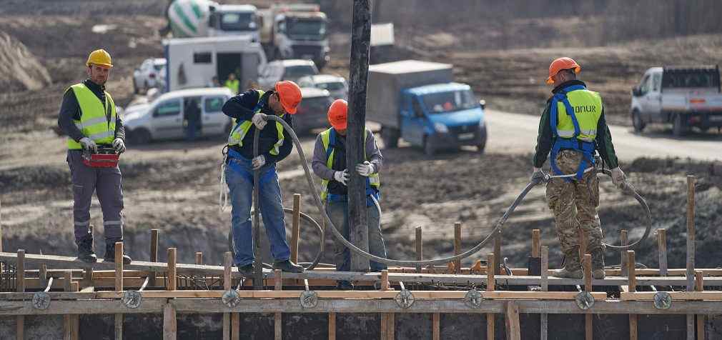 Україна втратила 3,5 млн робочих місць через вторгнення РФ – прем’єр