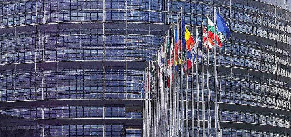 ЄС вимагає від урядів терміново припинити незаконний потік товарів до РФ – ЗМІ